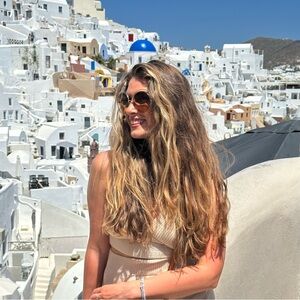 Meet your Posher, Marina